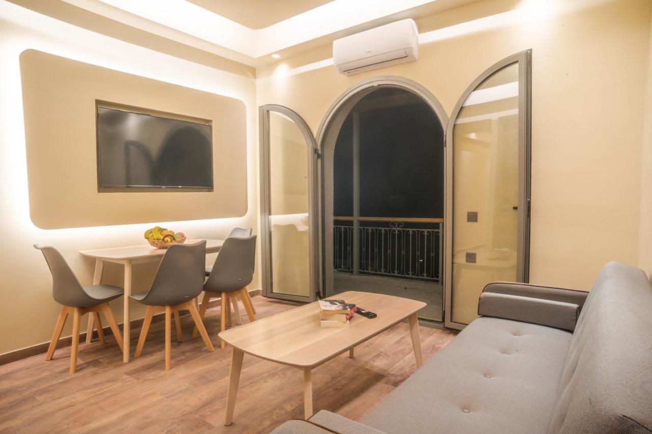 Seven Keys Luxury Suites Achílleion Eksteriør billede