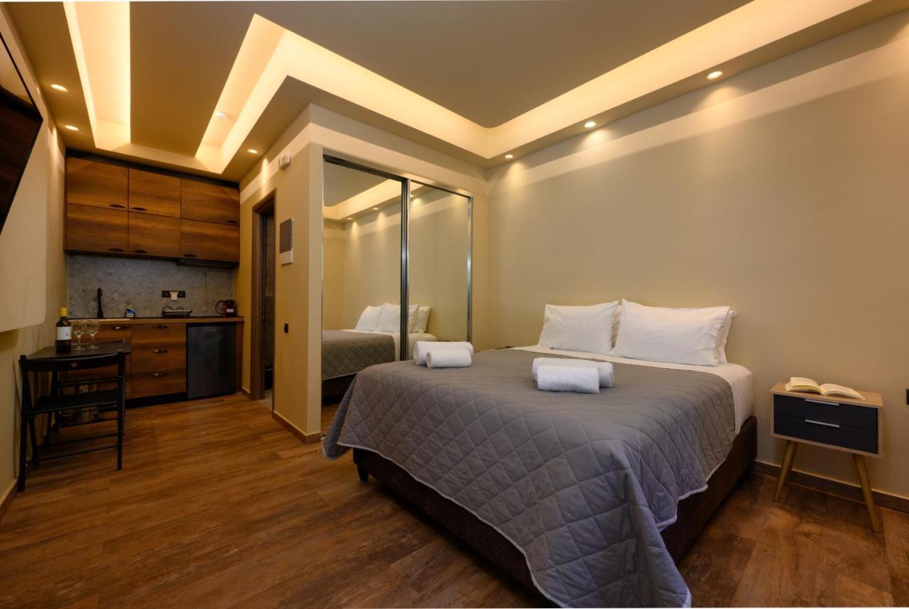 Seven Keys Luxury Suites Achílleion Eksteriør billede